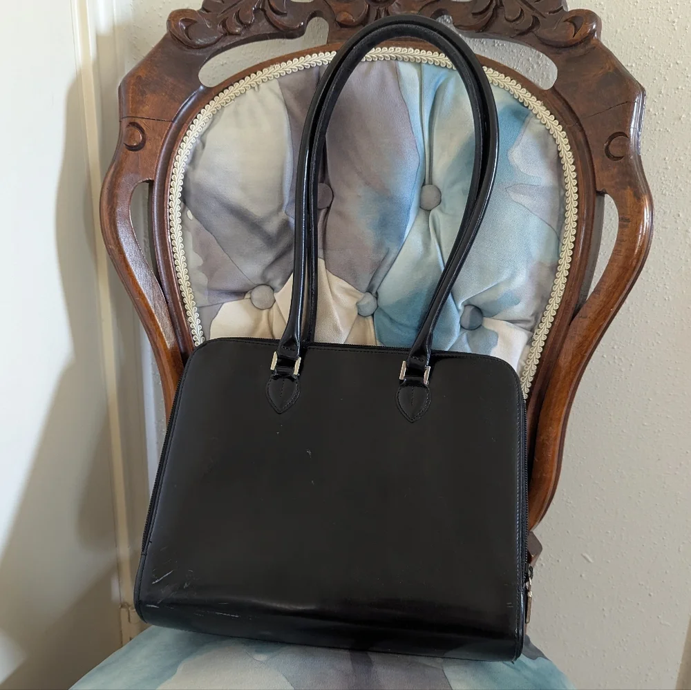 Vintage Furla Made In italy Black Patent Leather Handbag Shoulder bag - Picture 7 of 7
